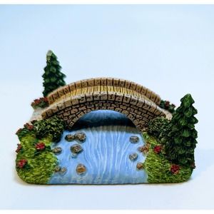 Vintage Liberty Falls Collection BRIDGE International Resources